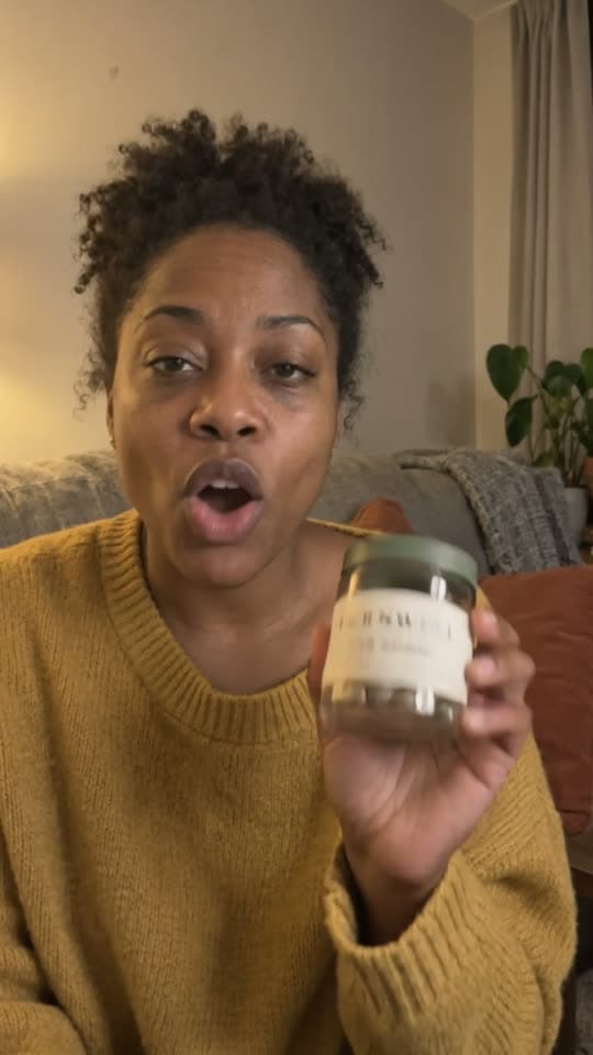 Example ad: Aisha presents FERNWELL synbiotic
